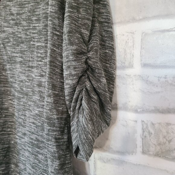 Absolutely Famous Lace Inset Olive Gray Long Sleeve Shirt Top Small NWT - Picture 9 of 10